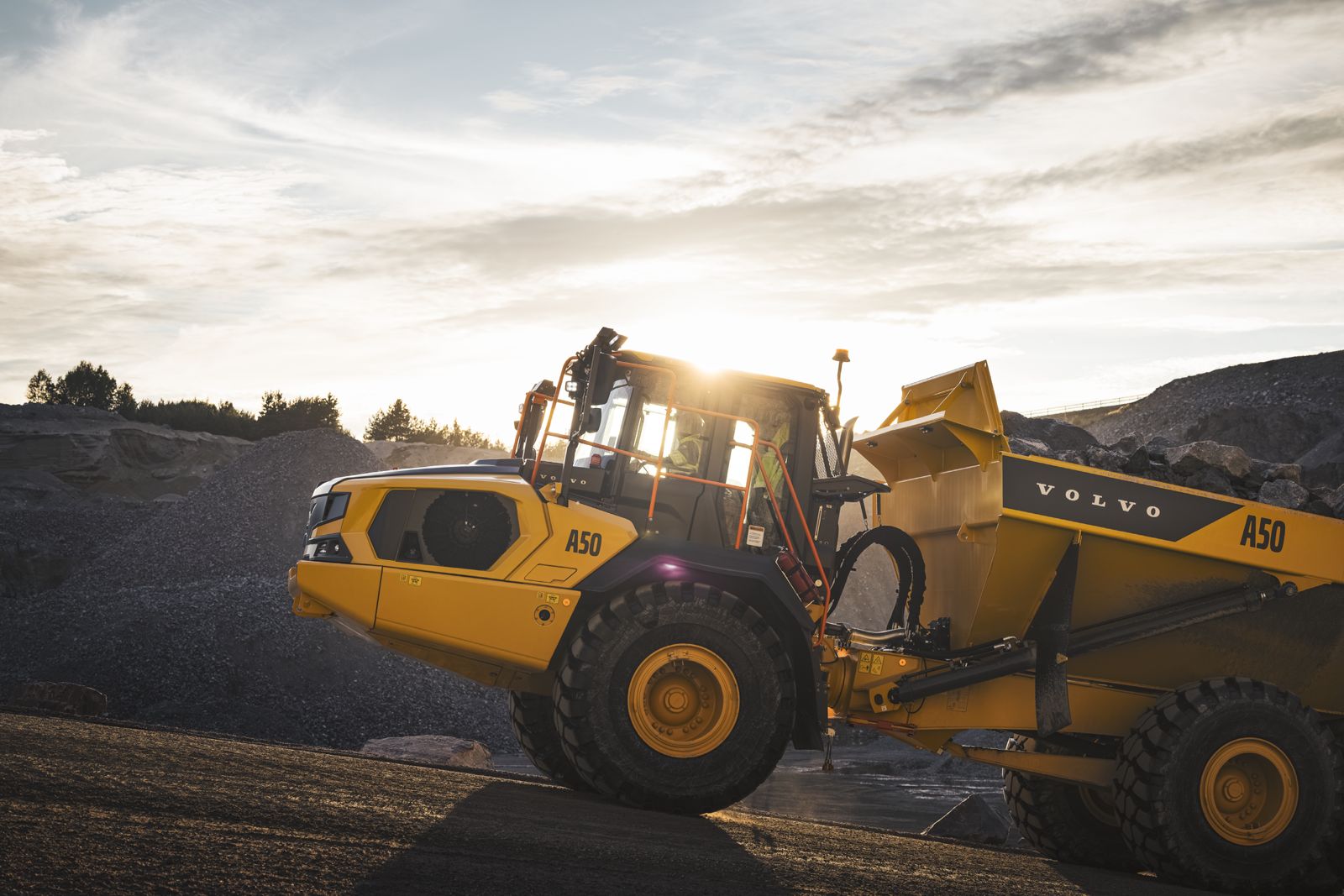 Foto 6 - Camión Articulado Volvo A50