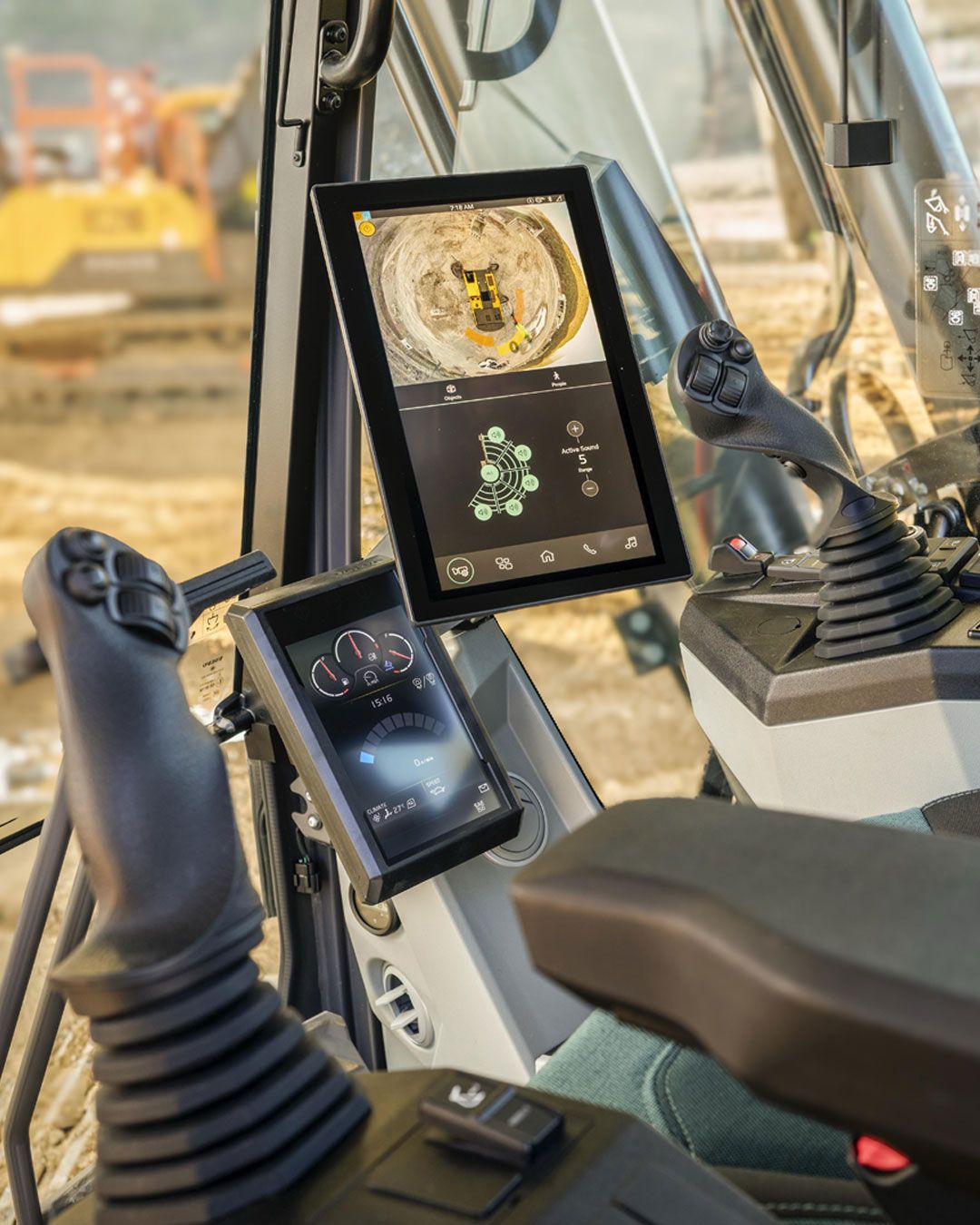 Foto 1 - Excavadora sobre orugas Volvo EC210